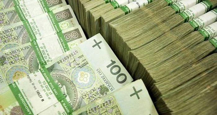Pożyczę Ci pieniądze na procent